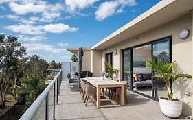 Beachfront Apartment With Lots Of Wow